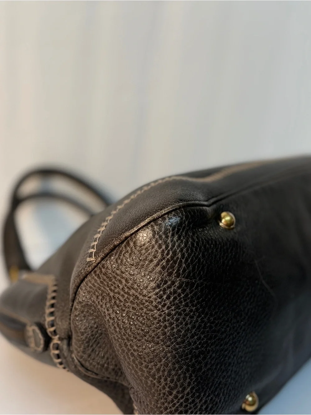 Gucci Pelham horsebit flap Leather Satchel with Gold-Tone Hardware EUC